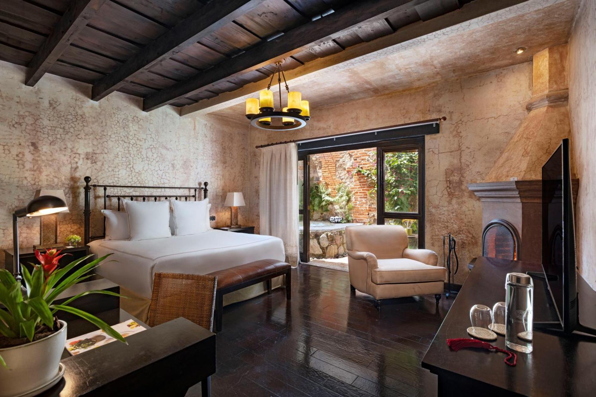 El Convento Boutique Hotel Antigua Bagian luar foto